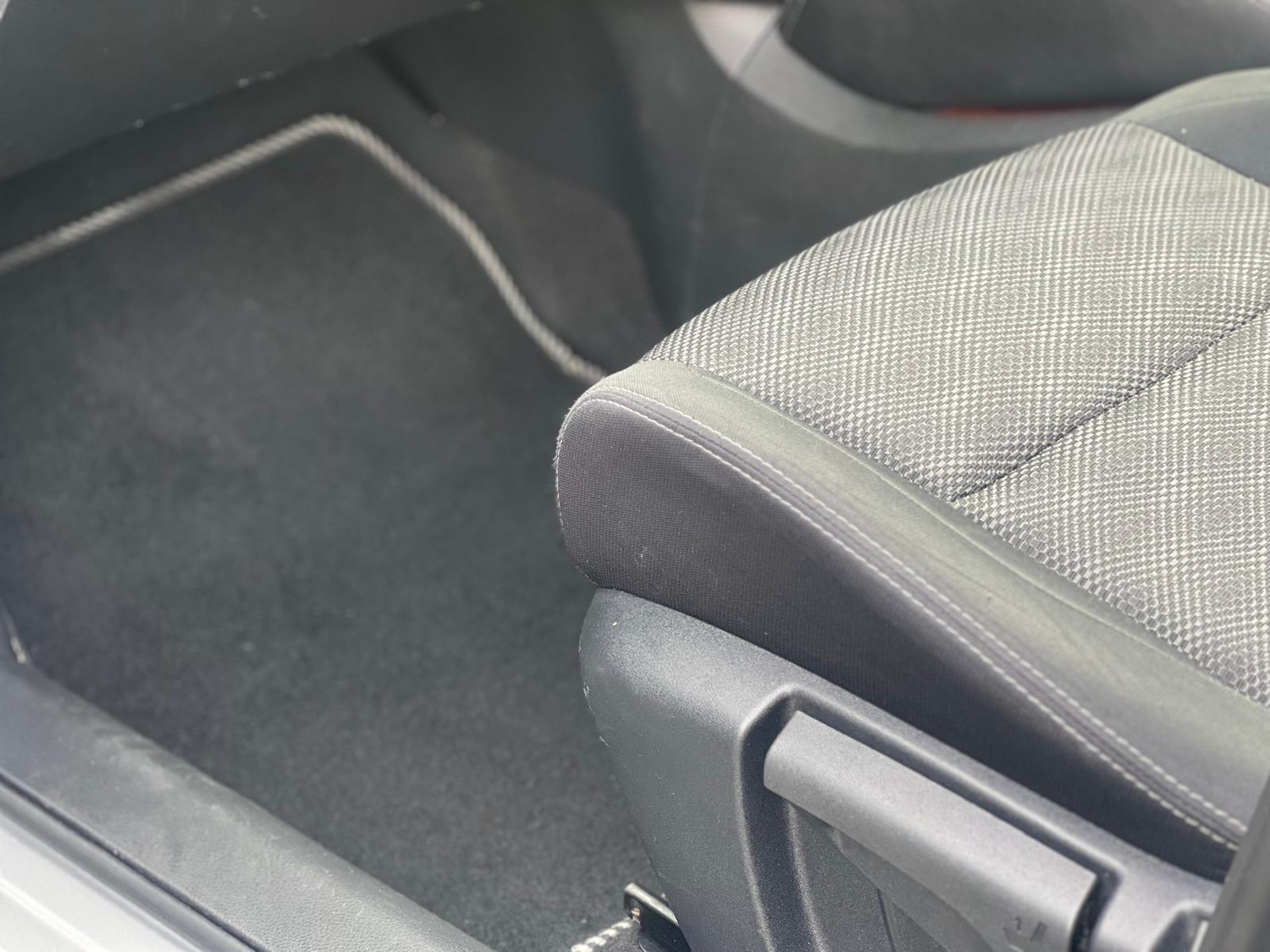 Used Nissan Qashqai 2015 for sale - 76878379: Photo 37