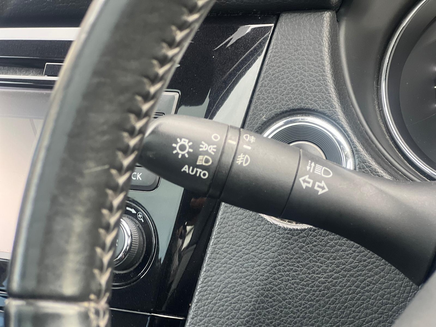 Used Nissan Qashqai 2015 for sale - 76878379: Photo 43