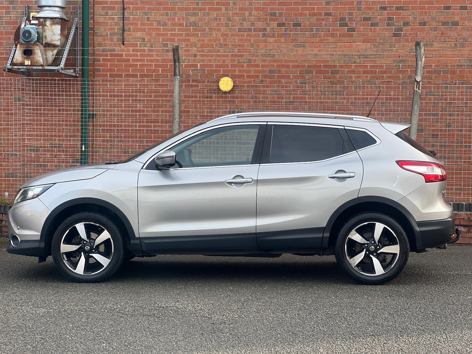 Used Nissan Qashqai 2015 for sale - 76878379: Photo 7