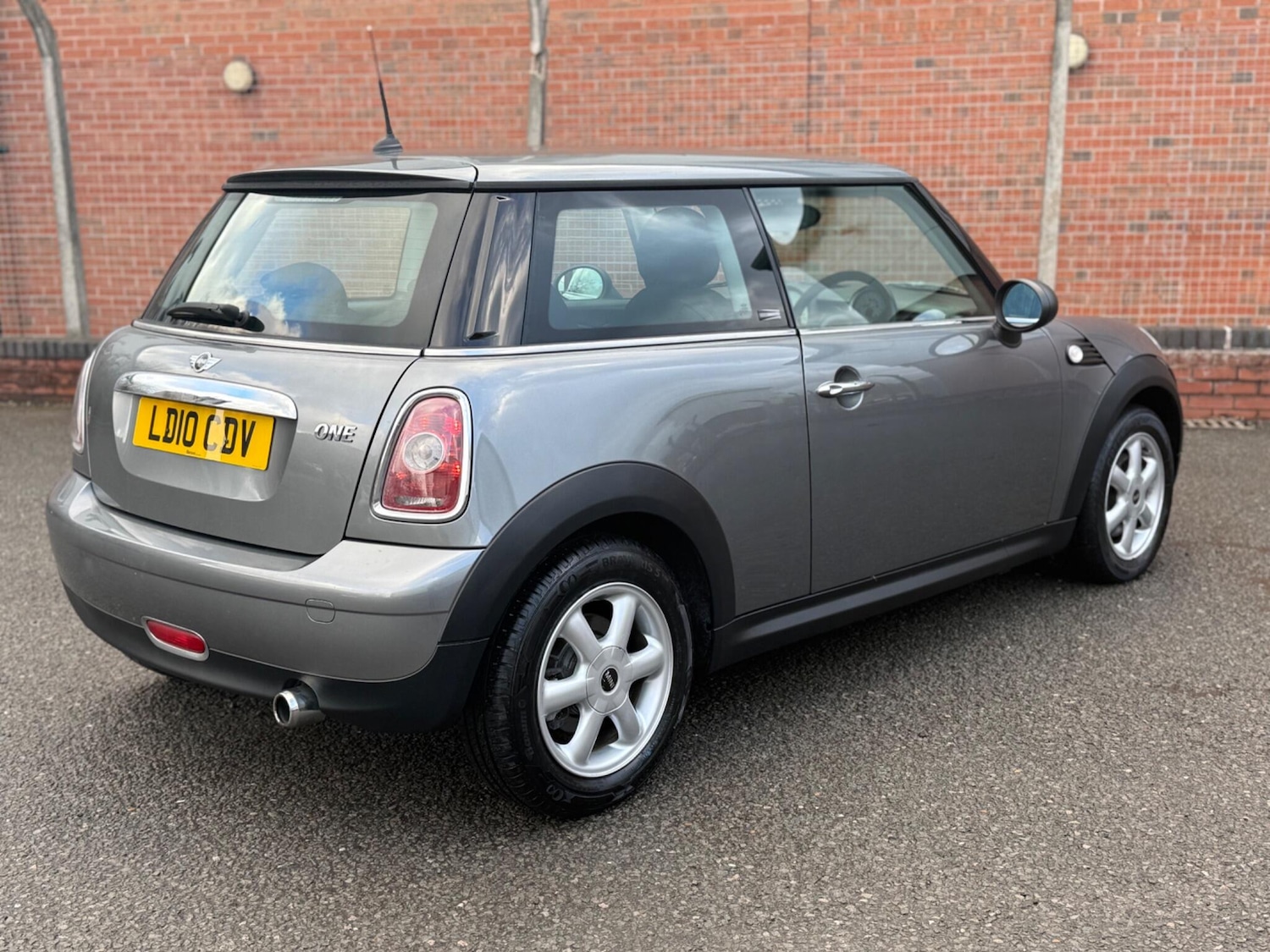 Used MINI Hatch 2010 for sale - 77131211: Photo 28