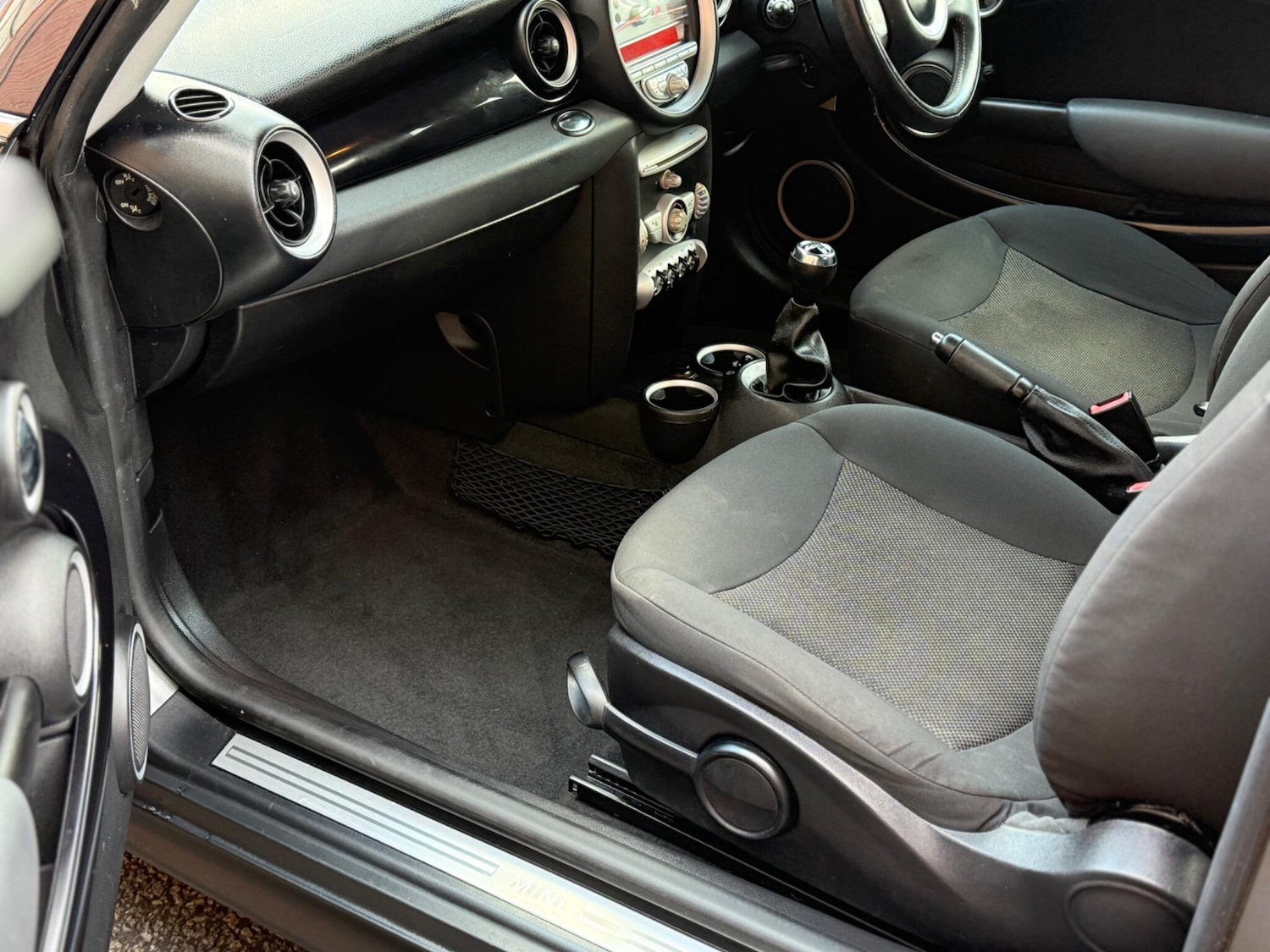 Used MINI Hatch 2010 for sale - 77131211: Photo 29