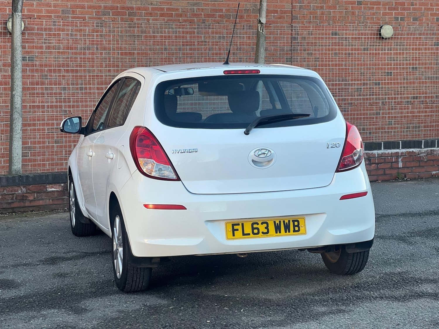 Used Hyundai i20 2013 for sale - 77098010: Photo 24