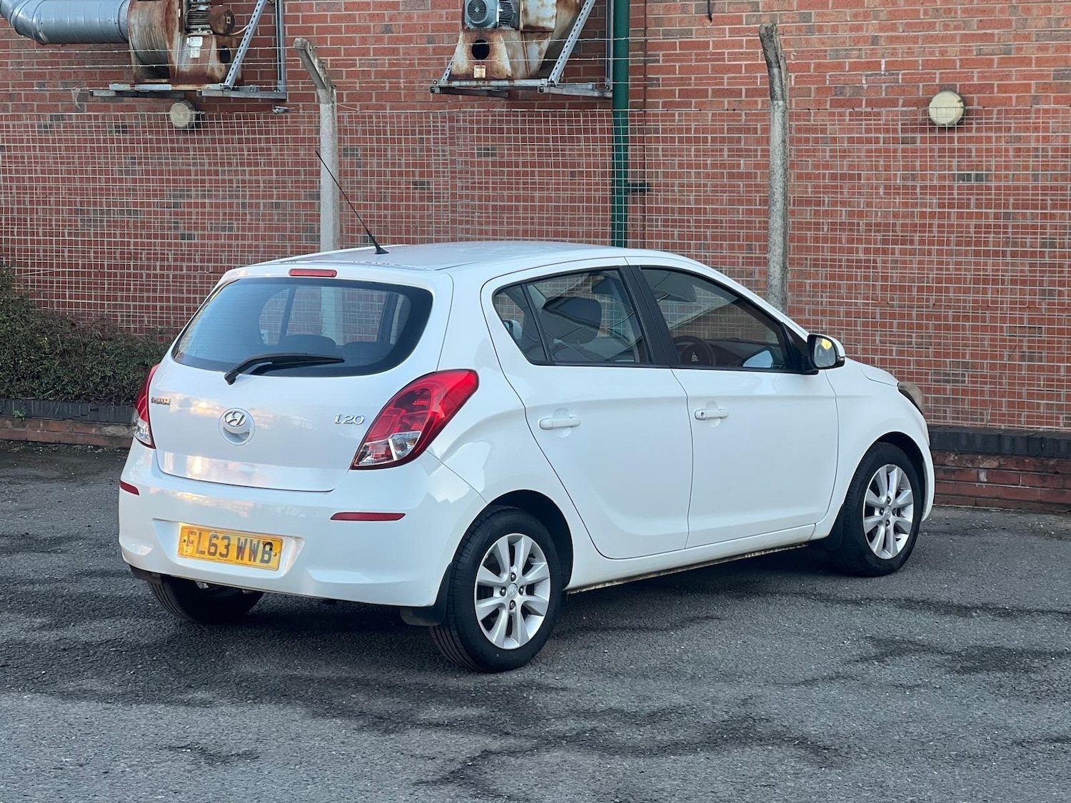 Used Hyundai i20 2013 for sale - 77098010: Photo 28