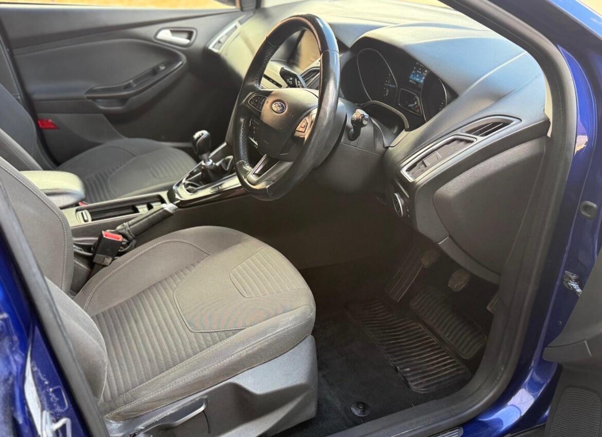 Used Ford Focus 2014 for sale - 76380915: Photo 23
