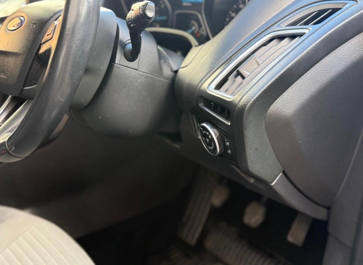Used Ford Focus 2014 for sale - 76380915: Photo 40