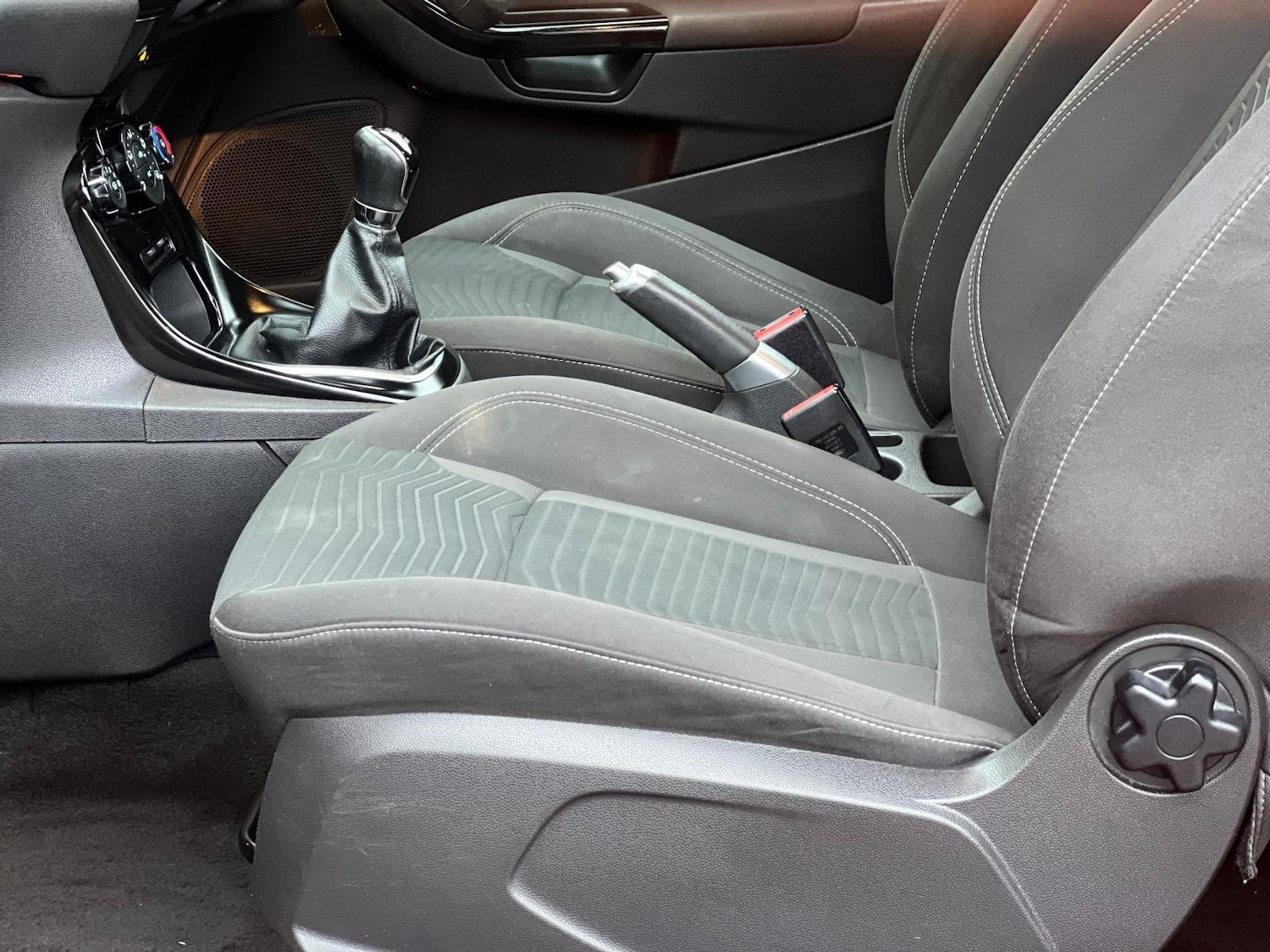 Used Ford Fiesta 2013 for sale - 77028902: Photo 14