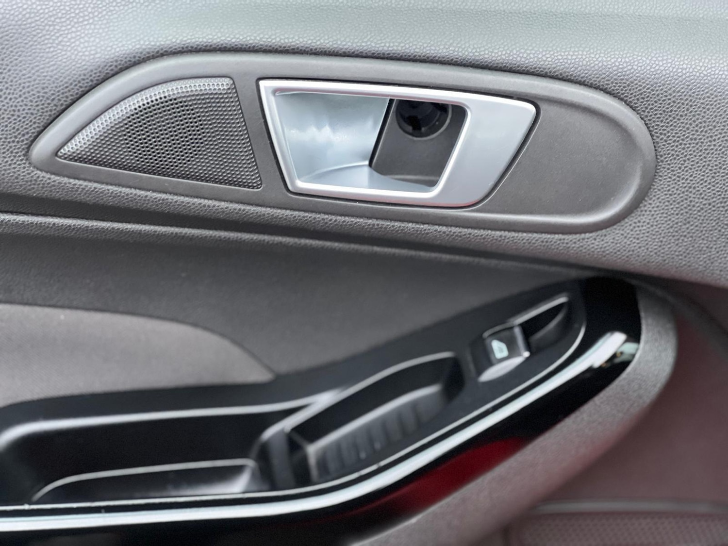 Used Ford Fiesta 2013 for sale - 77028902: Photo 33