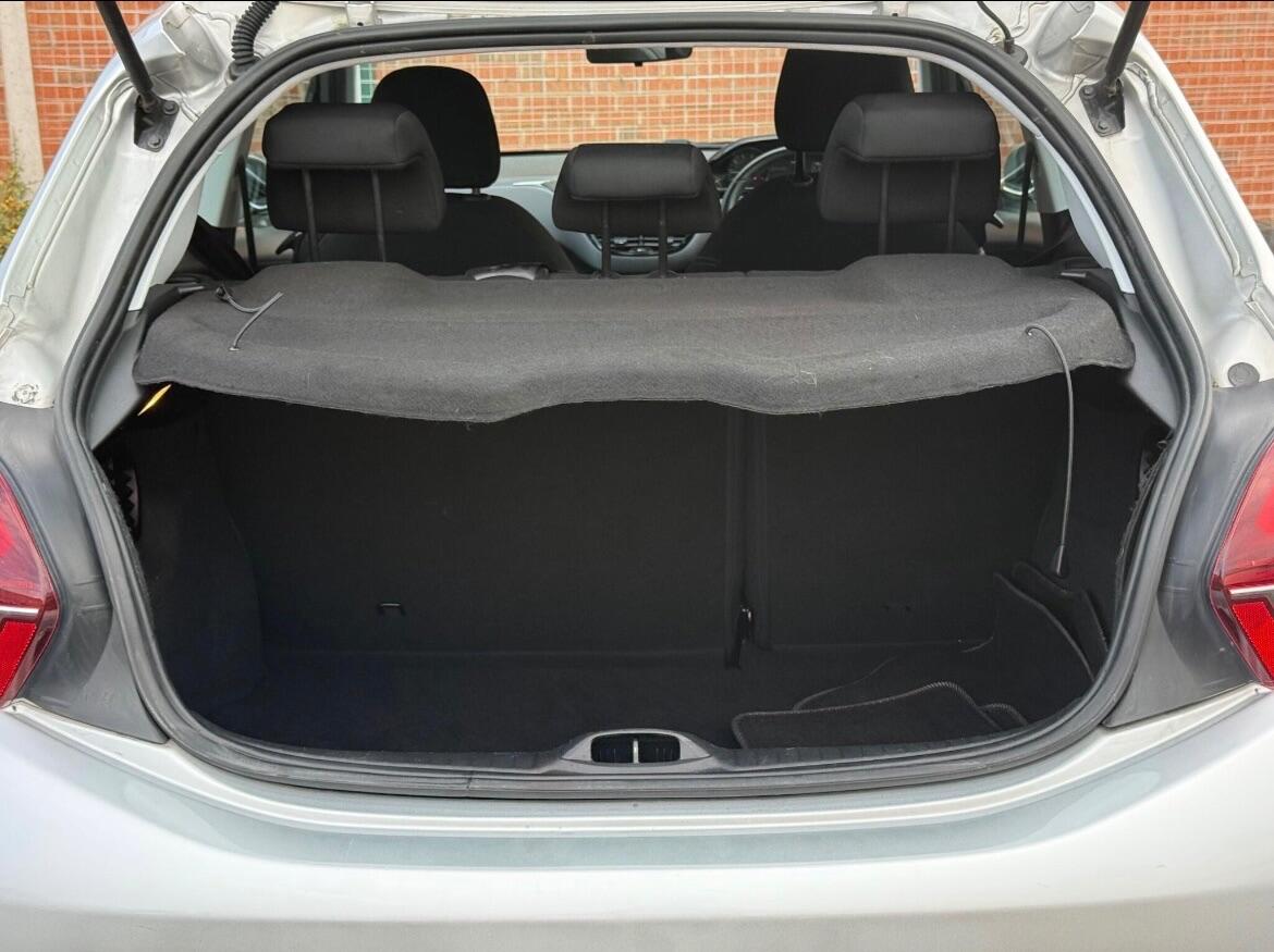 Used Peugeot 208 2016 for sale - 77040751: Photo 11