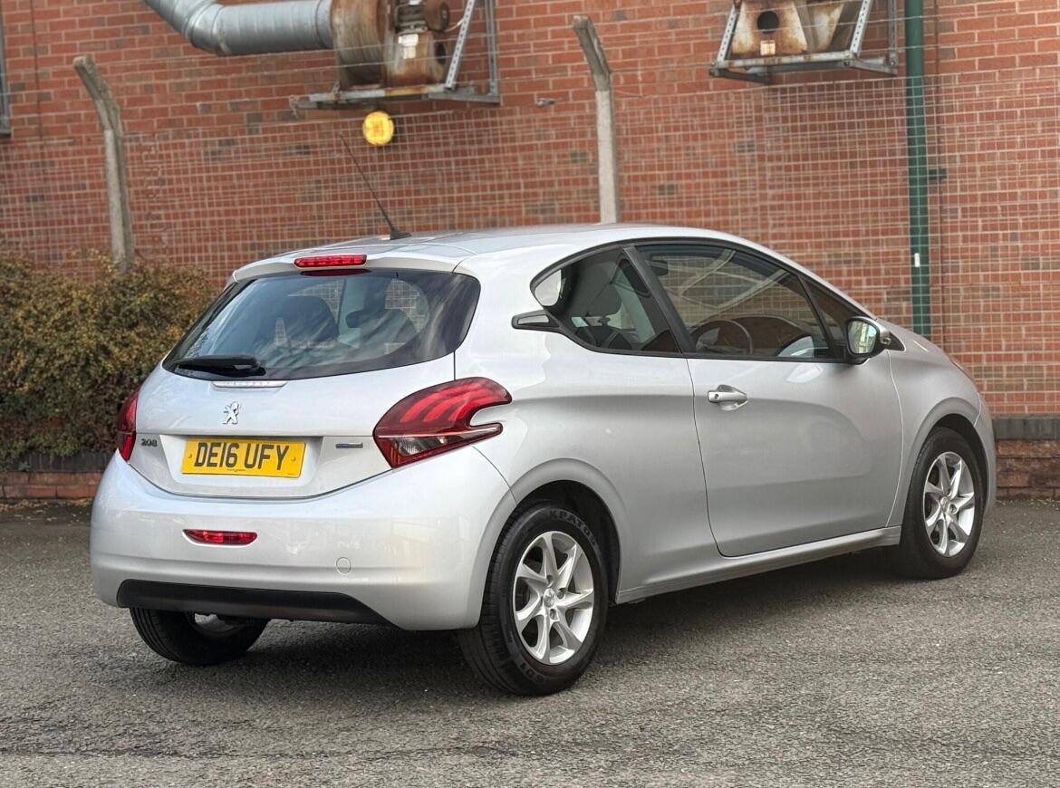 Used Peugeot 208 2016 for sale - 77040751: Photo 31