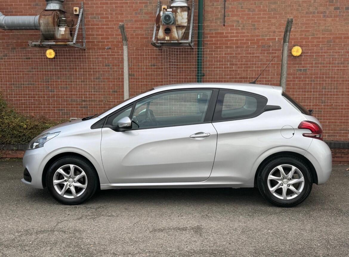 Used Peugeot 208 2016 for sale - 77040751: Photo 7