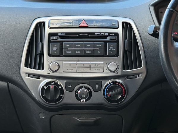 Used Hyundai i20 2014 for sale - 76071464: Photo 29