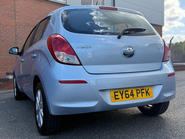 Used Hyundai i20 2014 for sale - 76071464: Photo 2