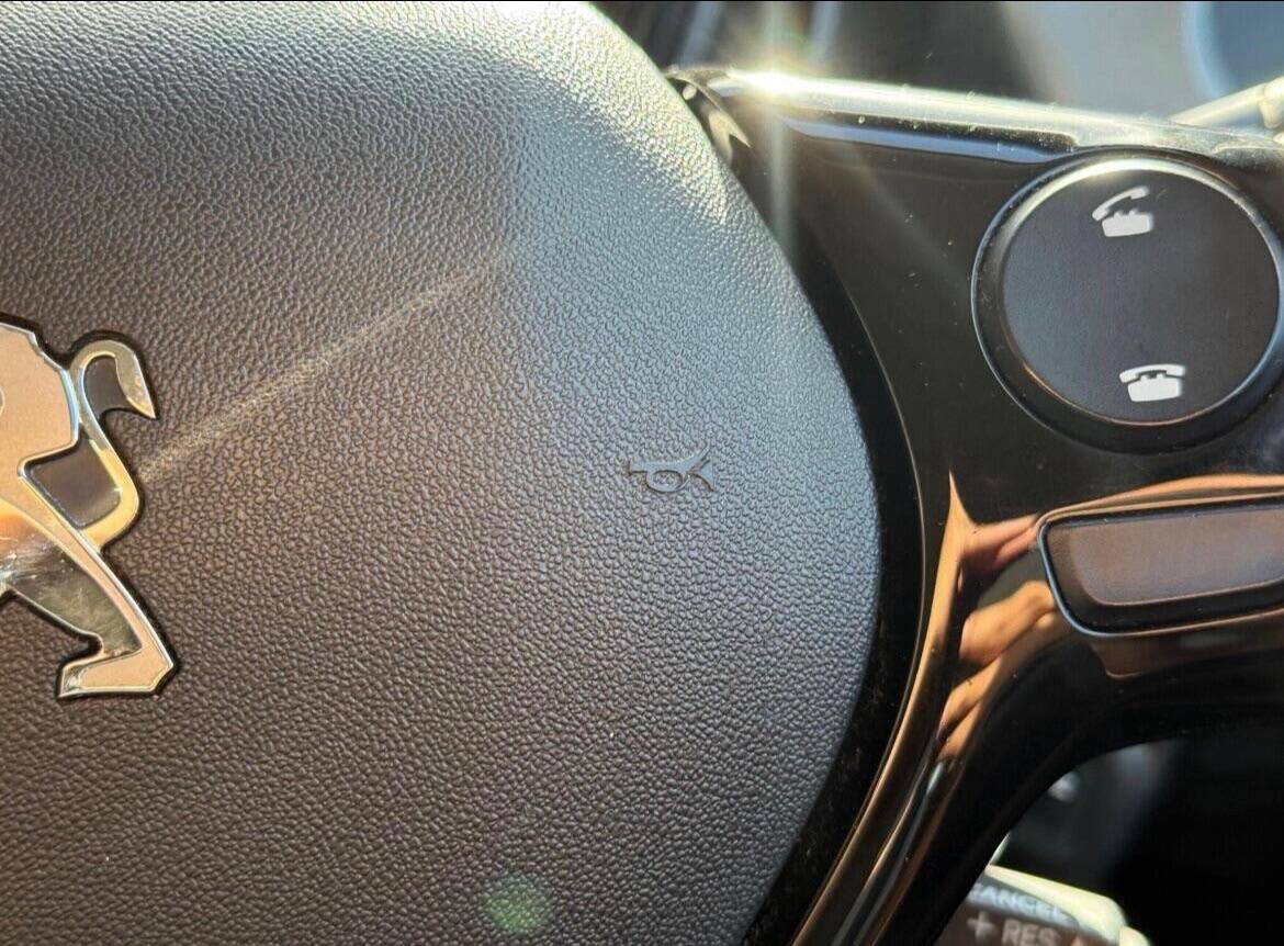 Used Peugeot 108 2016 for sale - 77191833: Photo 37