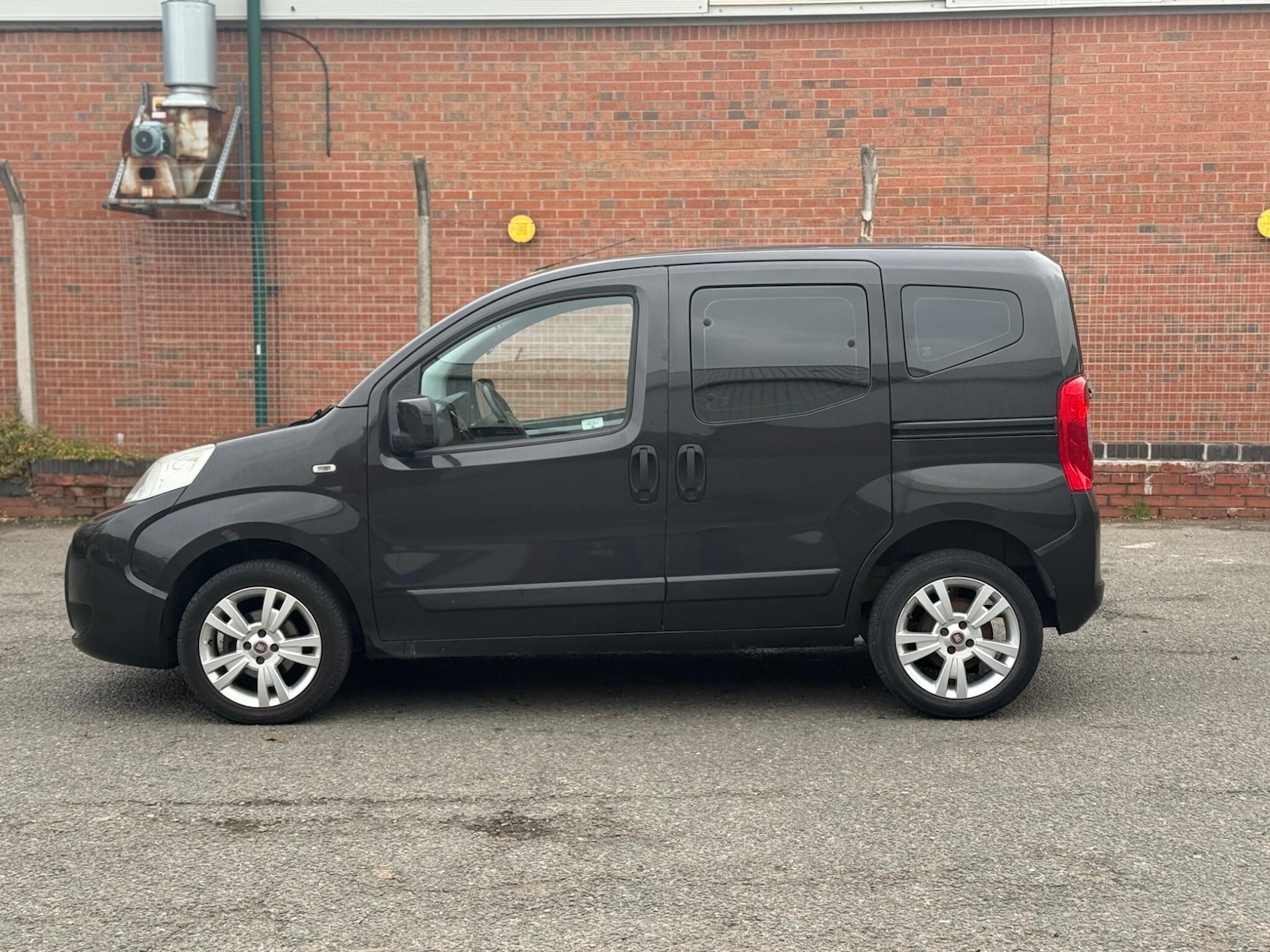 Used Fiat Qubo 2012 for sale - 76513238: Photo 6