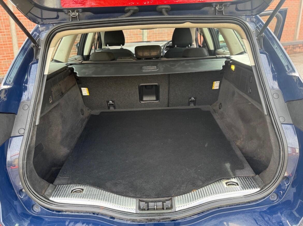 Used Ford Mondeo 2015 for sale - 76458160: Photo 11