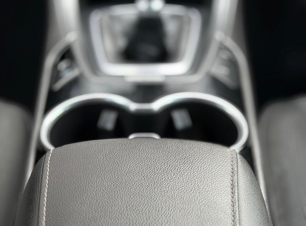 Used Ford Mondeo 2015 for sale - 76458160: Photo 21