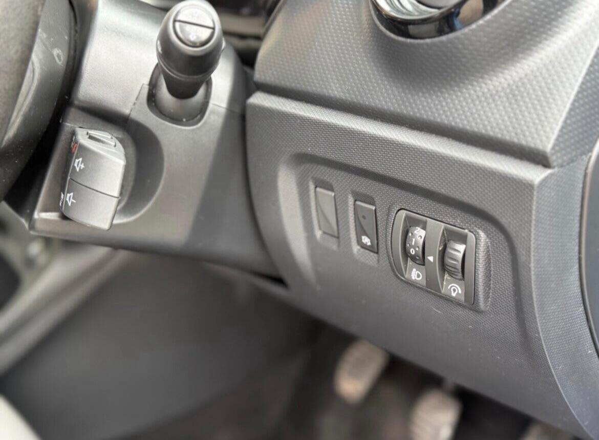 Used Renault Captur 2014 for sale - 77191031: Photo 27