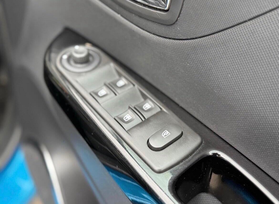 Used Renault Captur 2014 for sale - 77191031: Photo 28