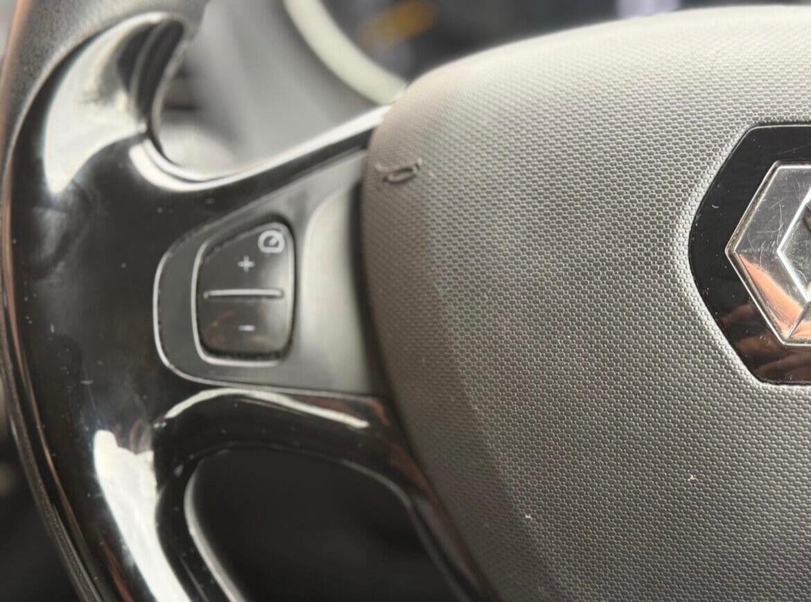 Used Renault Captur 2014 for sale - 77191031: Photo 31