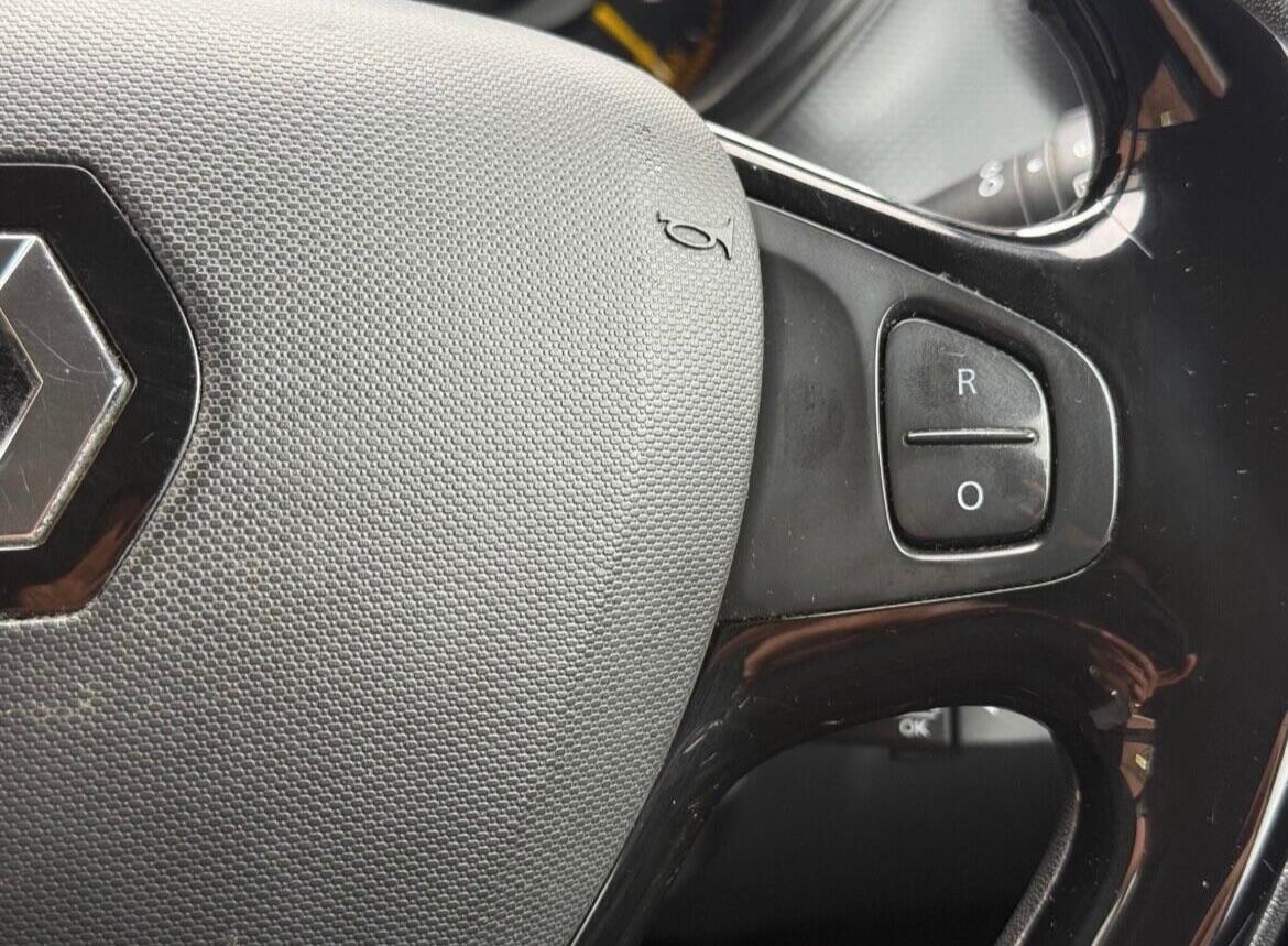 Used Renault Captur 2014 for sale - 77191031: Photo 32