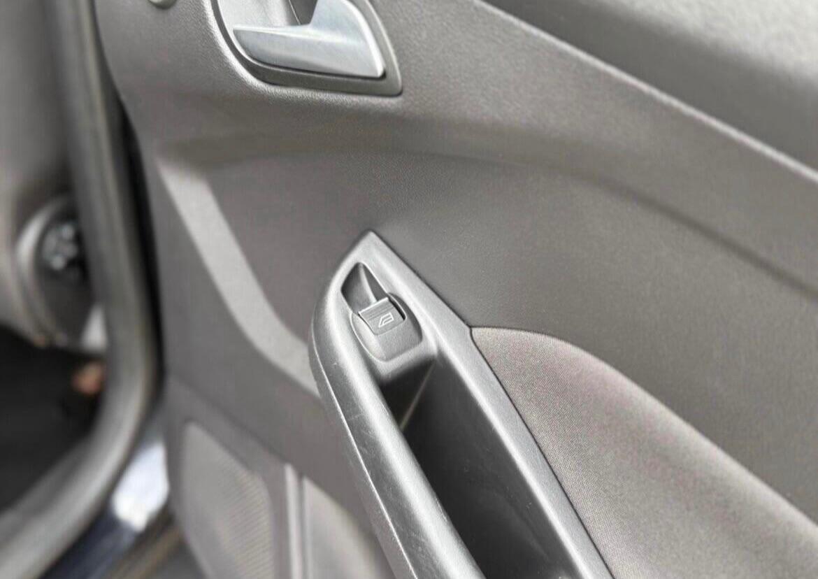 Used Ford Focus 2014 for sale - 76878381: Photo 36