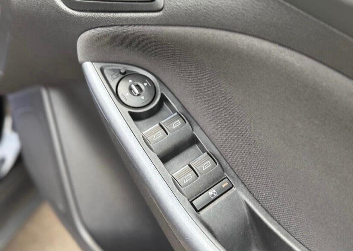 Used Ford Focus 2014 for sale - 76878381: Photo 40