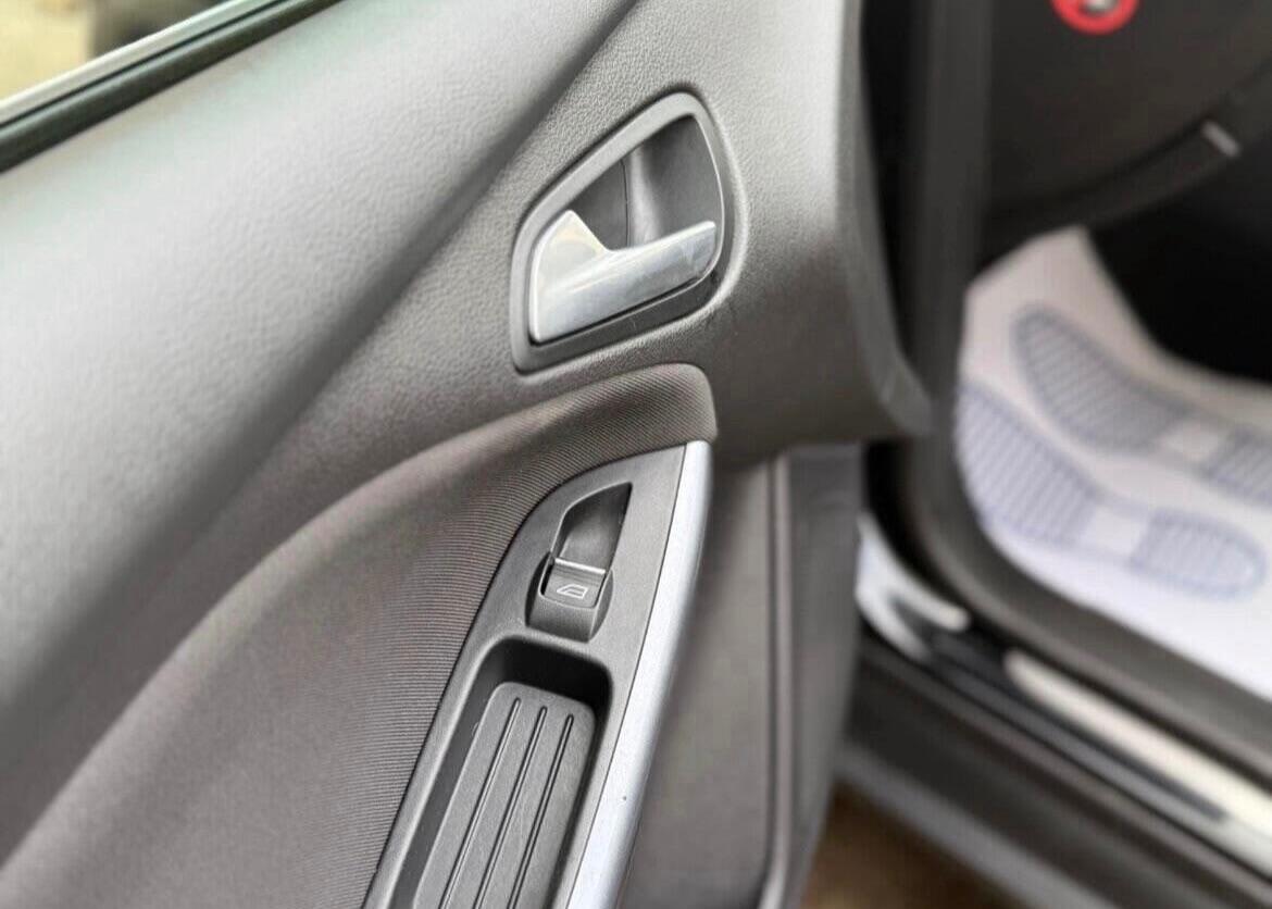 Used Ford Focus 2014 for sale - 76878381: Photo 41