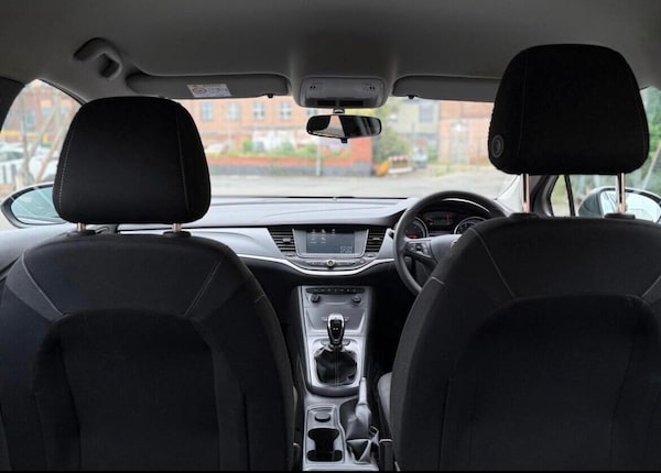 Used Vauxhall Astra 2017 for sale - 76307259: Photo 12