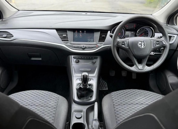 Used Vauxhall Astra 2017 for sale - 76307259: Photo 19