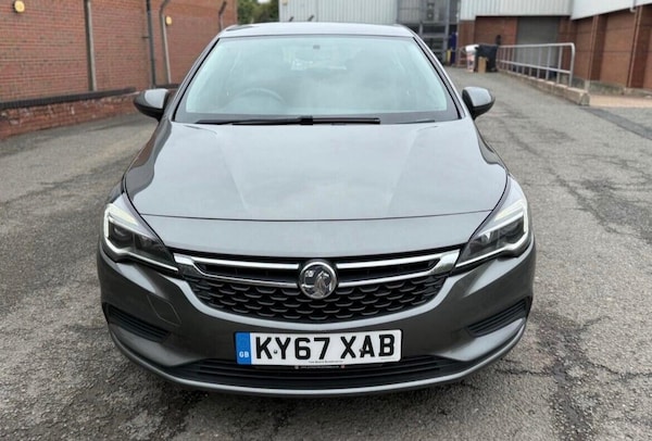 Used Vauxhall Astra 2017 for sale - 76307259: Photo 31