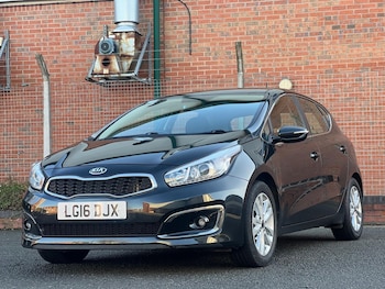 2016 (16) - 1.6 CRDi ISG 2 5dr