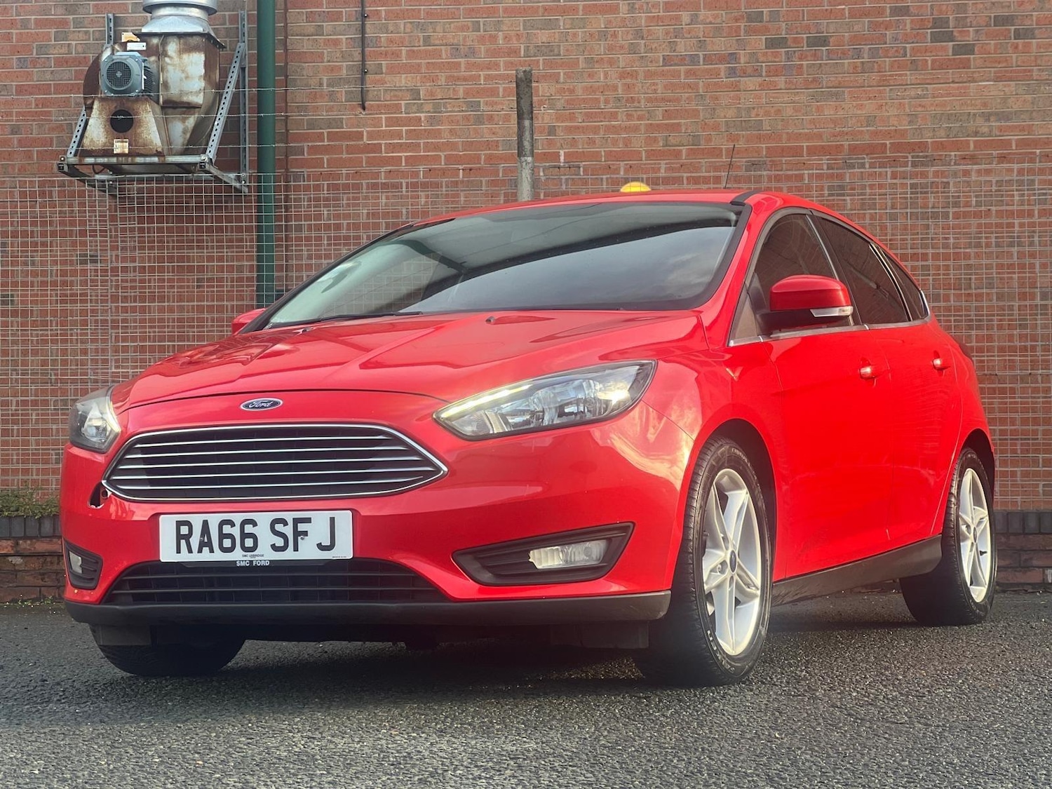 Used Ford Focus 2017 for sale - 76878412: Photo 12