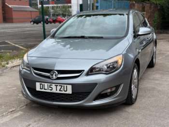 2015 (15) - 1.4T 16V SRi 5dr
