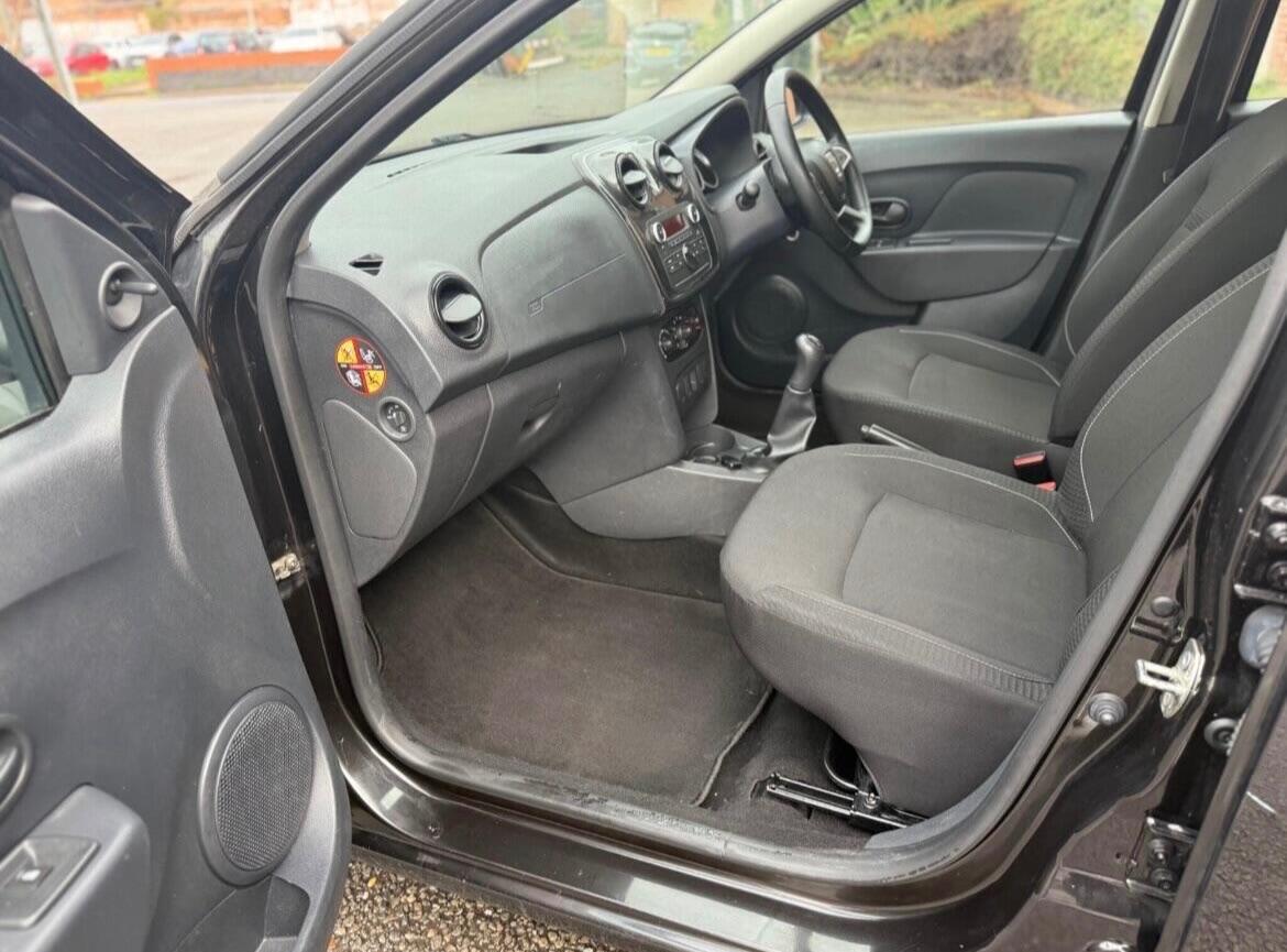 Used Dacia Sandero 2017 for sale - 77020995: Photo 12