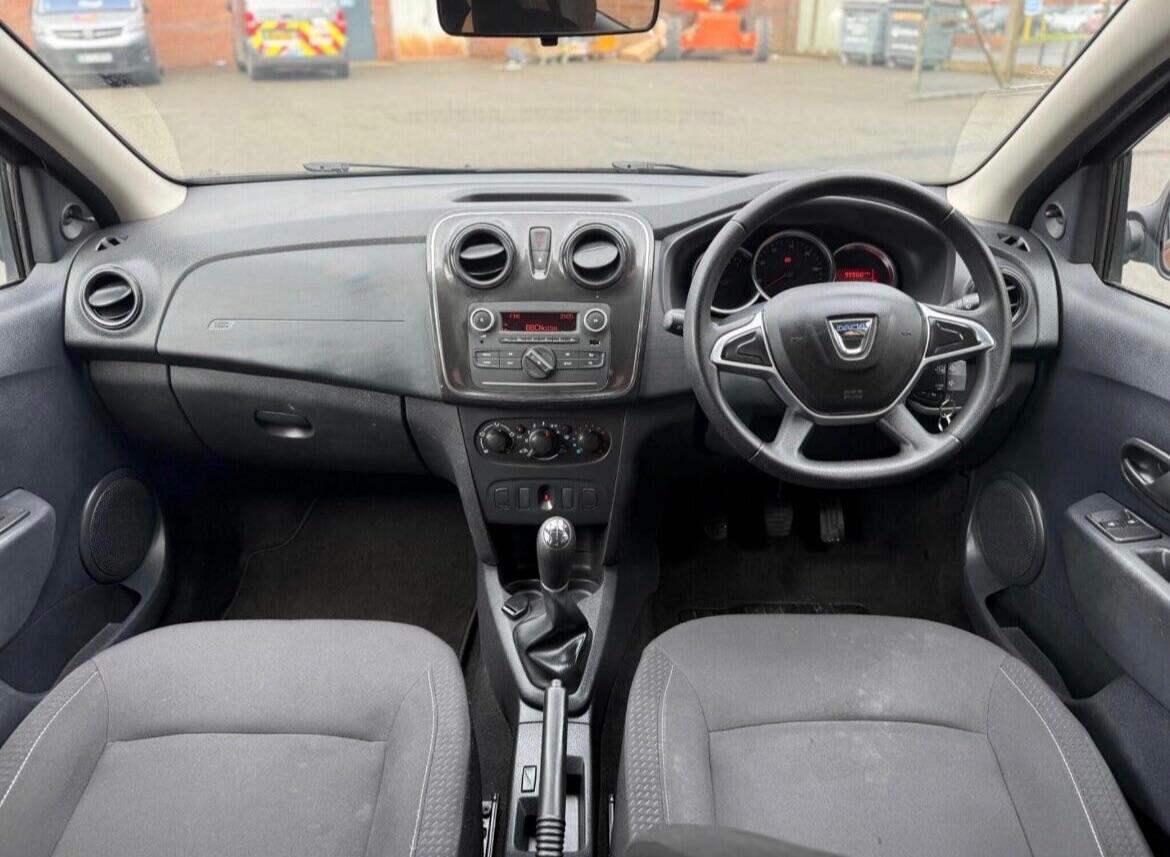 Used Dacia Sandero 2017 for sale - 77020995: Photo 15