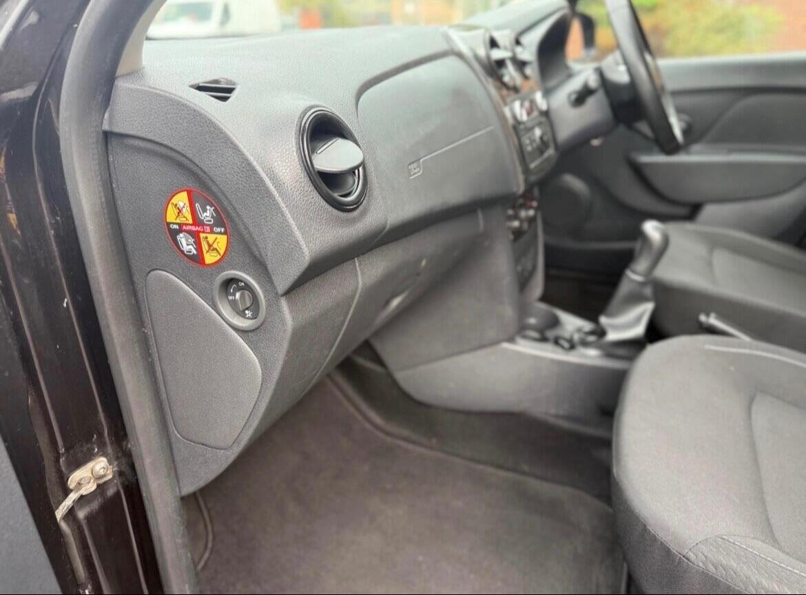 Used Dacia Sandero 2017 for sale - 77020995: Photo 30