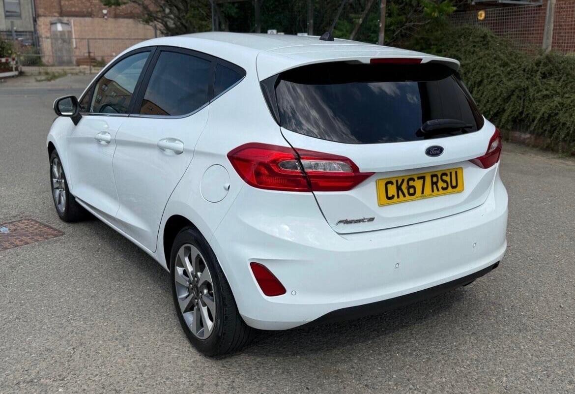 Used Ford Fiesta 2017 for sale - 76878423: Photo 2