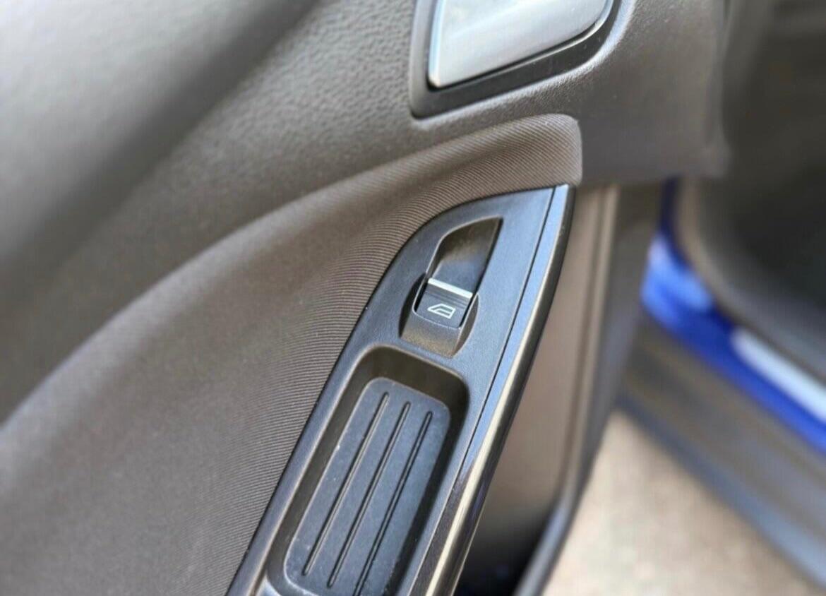 Used Ford Focus 2014 for sale - 76913046: Photo 21