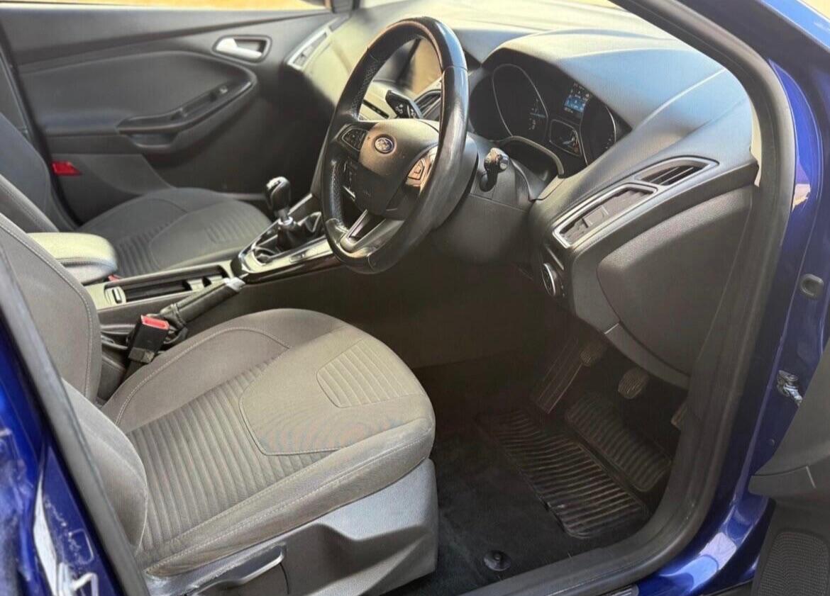 Used Ford Focus 2014 for sale - 76913046: Photo 23