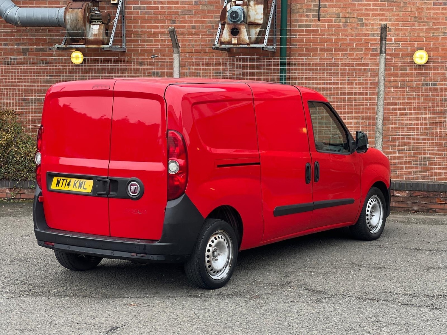 Used Fiat Doblo 2014 for sale - 76878385: Photo 30