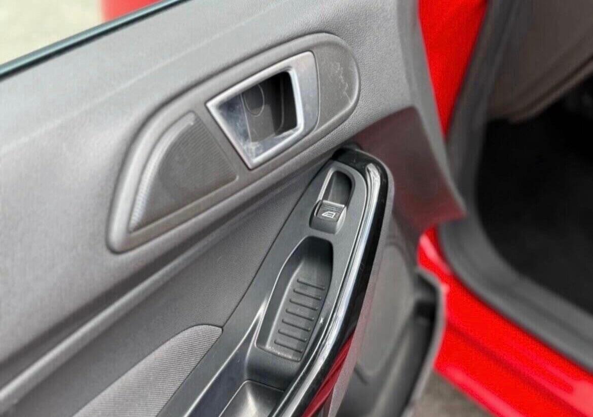 Used Ford Fiesta 2016 for sale - 77237961: Photo 30