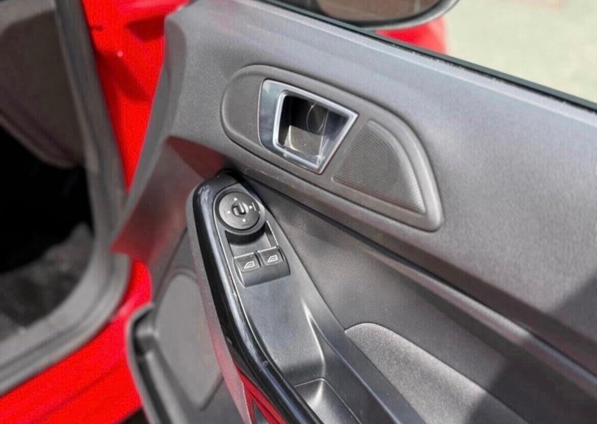 Used Ford Fiesta 2016 for sale - 77237961: Photo 33