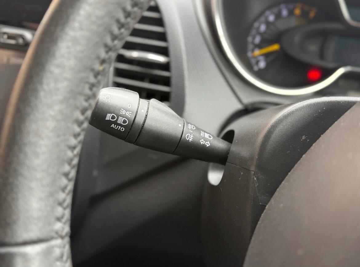 Used Renault Captur 2014 for sale - 76878402: Photo 29