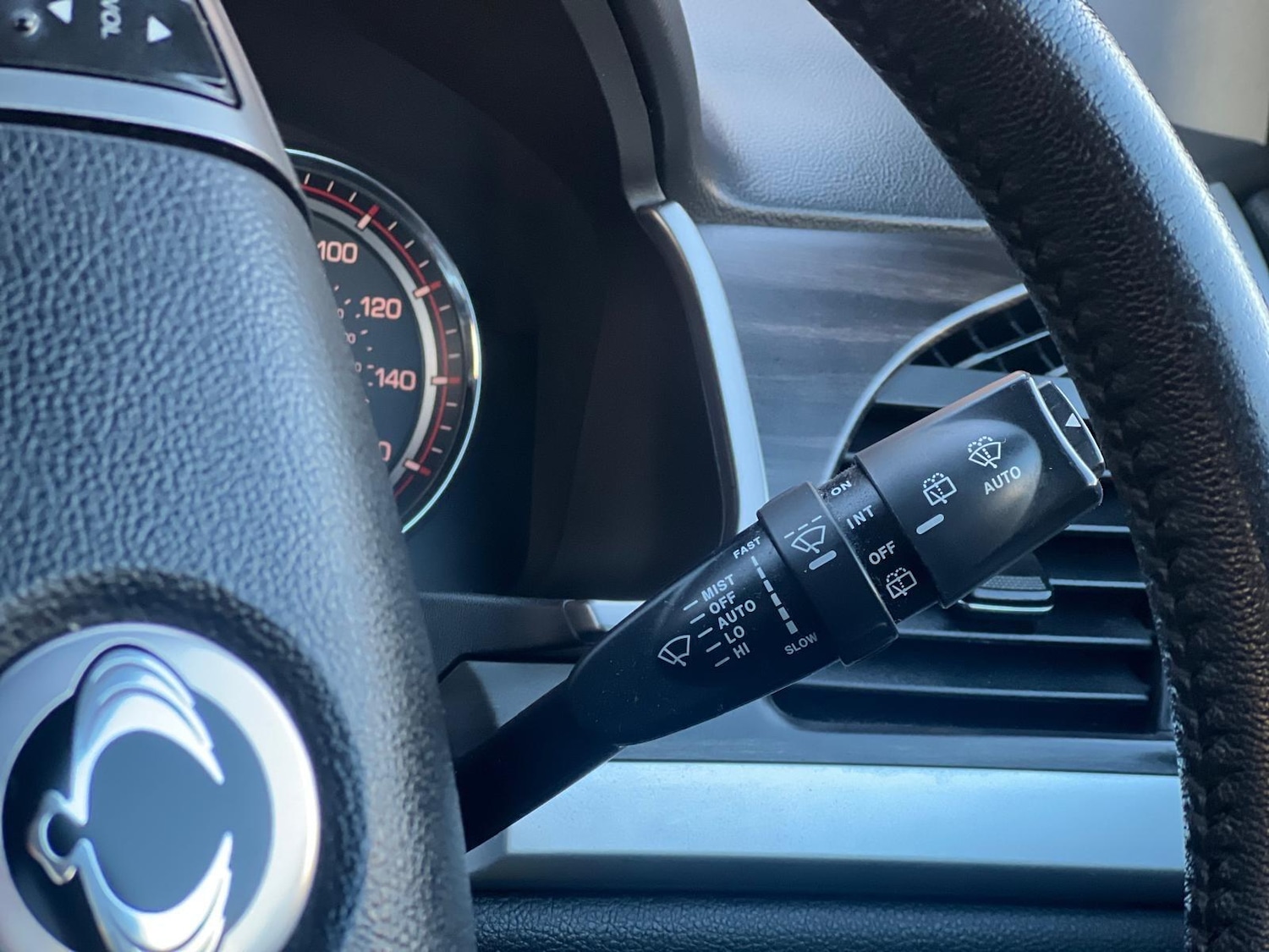 Used Ssangyong Korando 2016 for sale - 77050084: Photo 40