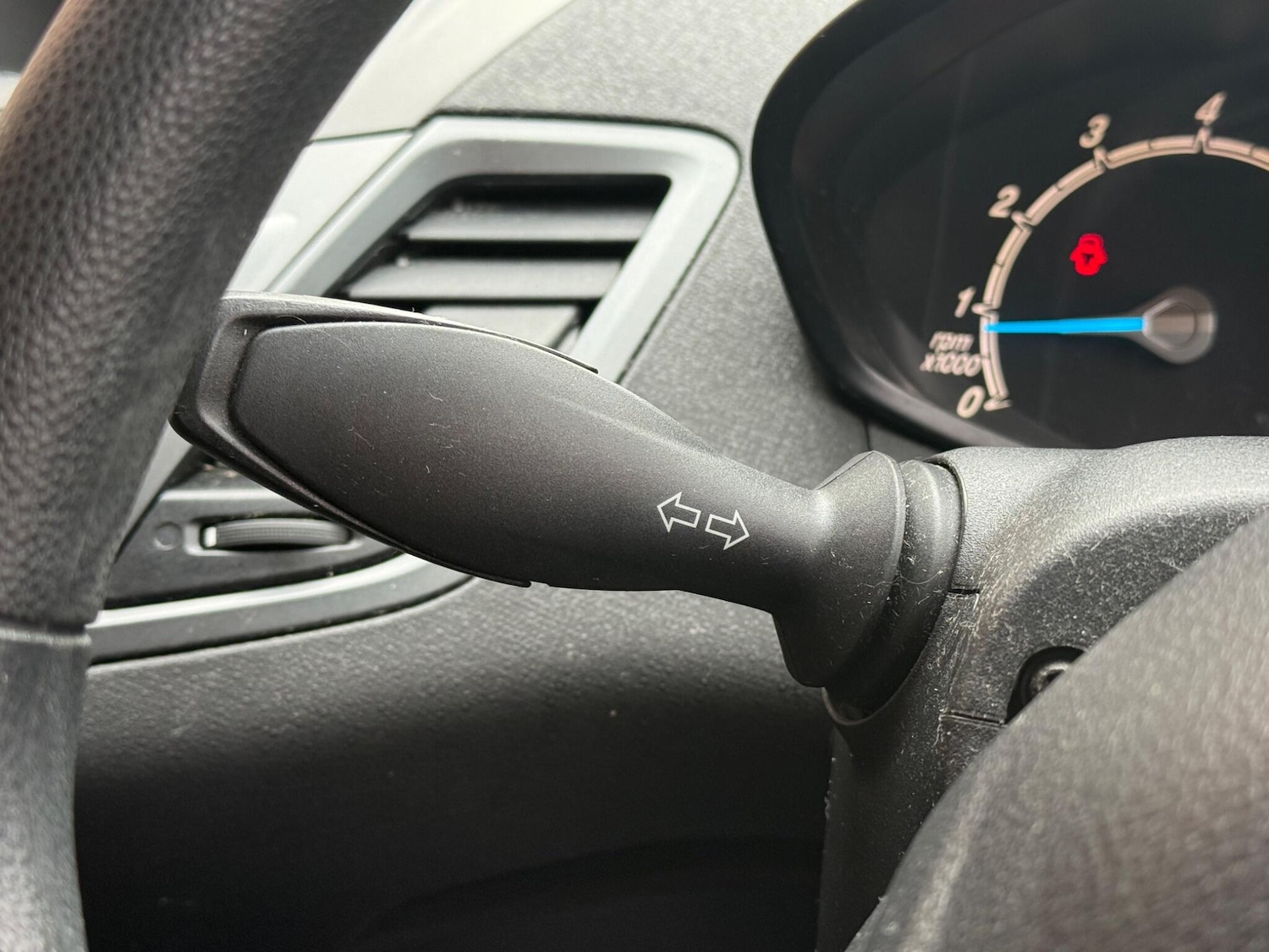 Used Ford Fiesta 2013 for sale - 76878393: Photo 37