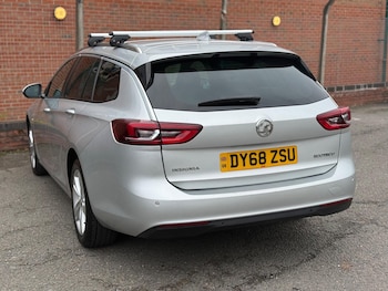 Used Vauxhall Insignia 2018 for sale - 76878410: Photo
