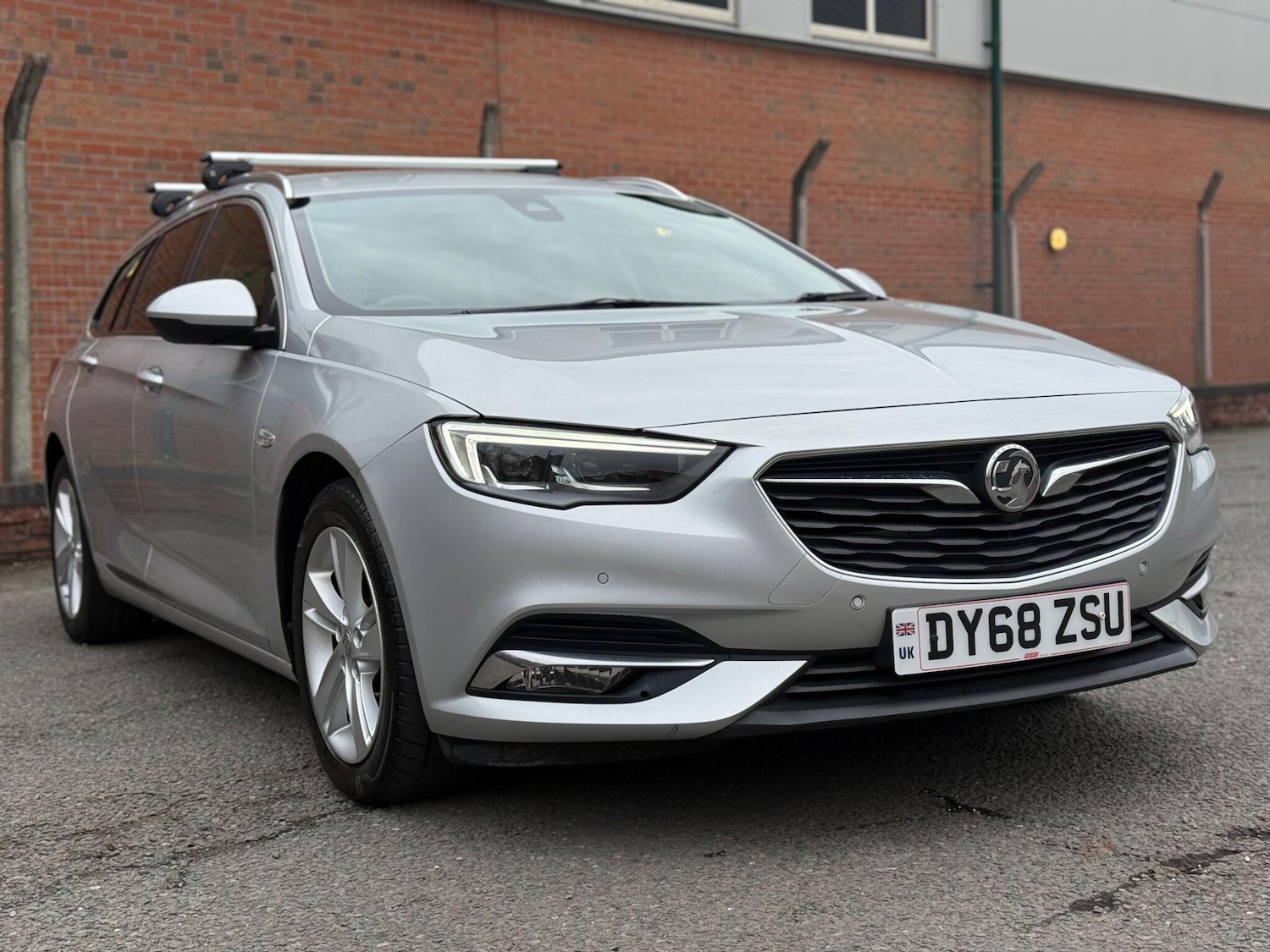 Used Vauxhall Insignia 2018 for sale - 76878410: Photo 9
