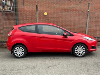Used Ford Fiesta 2013 for sale - 77040672: Photo