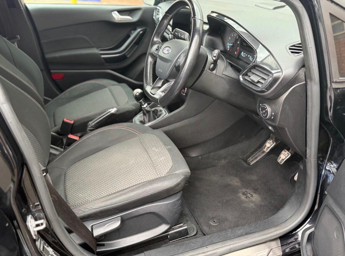 Used Ford Fiesta 2018 for sale - 76446629: Photo 41