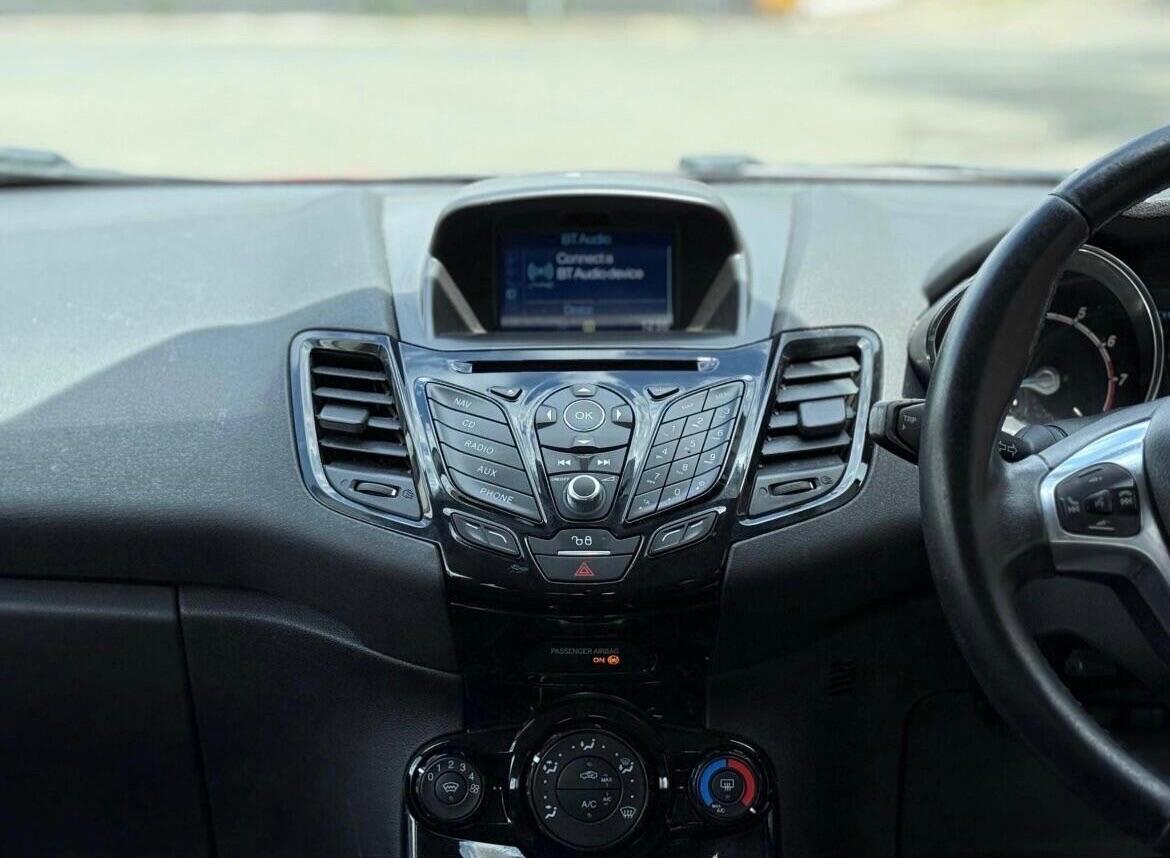 Used Ford Fiesta 2016 for sale - 76307361: Photo 19